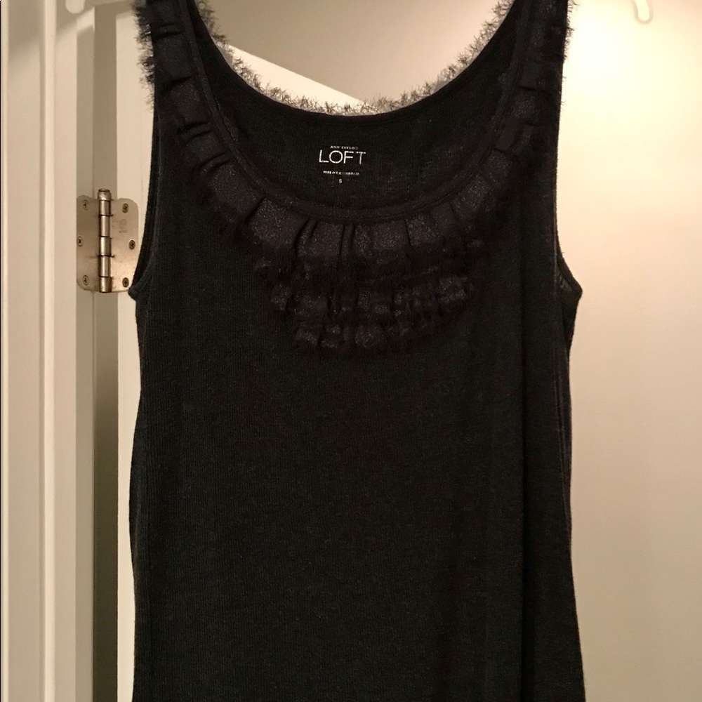 🎉Ann Taylor Loft Tank - Small
